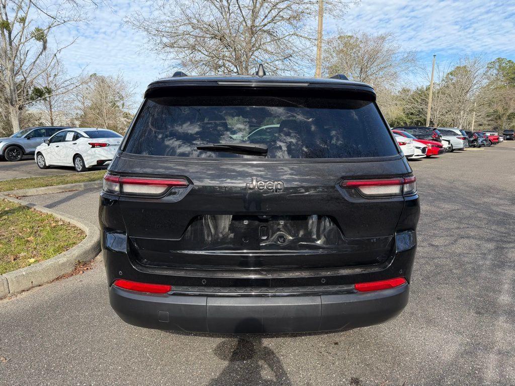 used 2023 Jeep Grand Cherokee L car, priced at $25,097