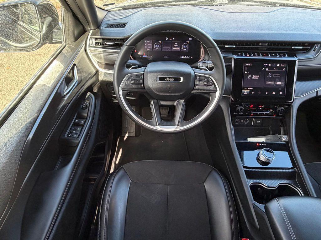 used 2023 Jeep Grand Cherokee L car, priced at $25,097