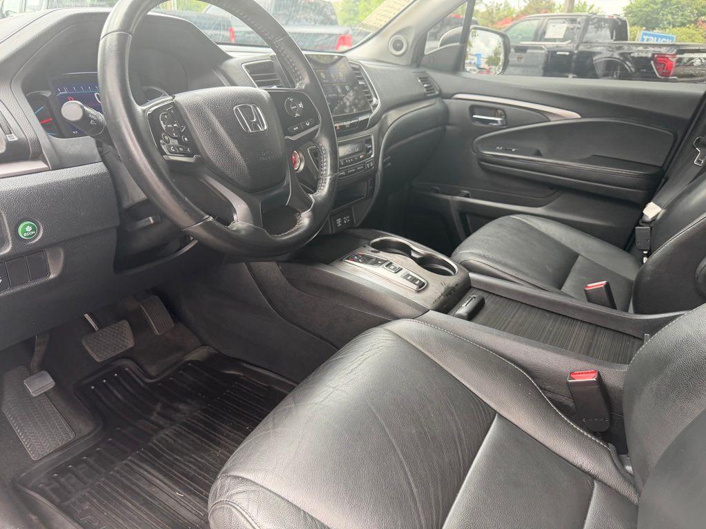 used 2021 Honda Pilot car, priced at $21,000