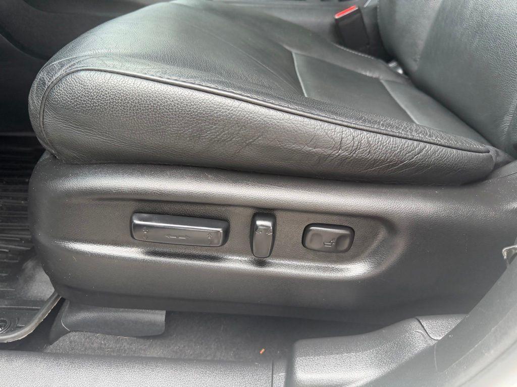 used 2021 Honda Pilot car, priced at $21,000