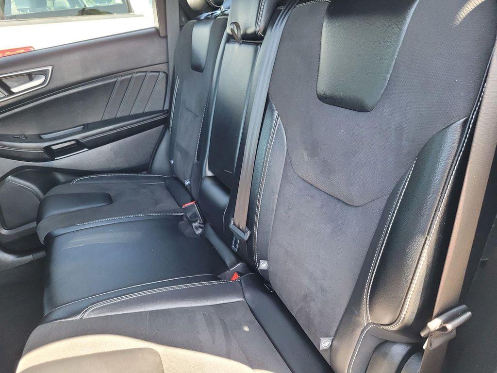 used 2022 Ford Edge car, priced at $31,084