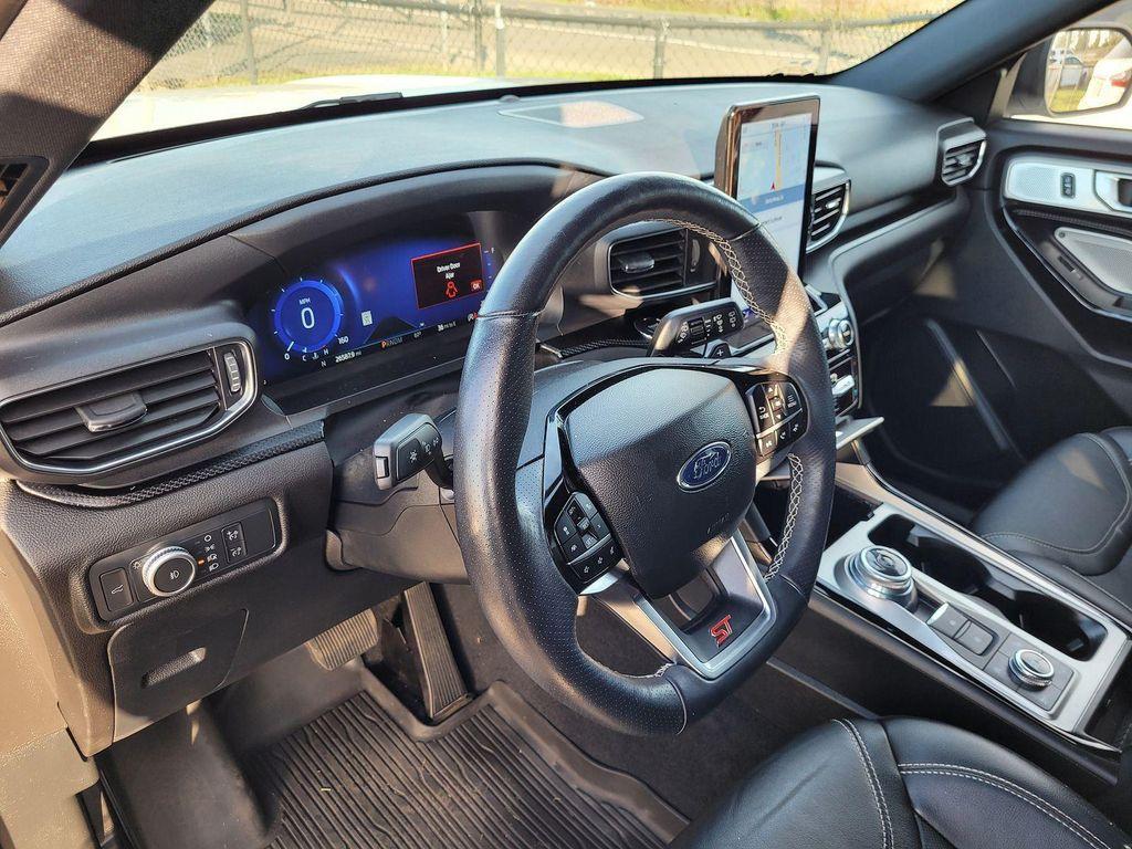 used 2022 Ford Explorer car, priced at $39,495