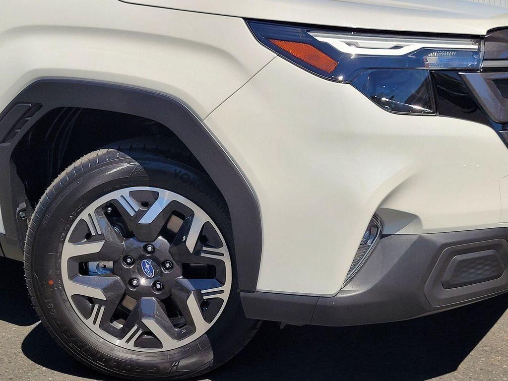 new 2025 Subaru Forester car, priced at $35,252
