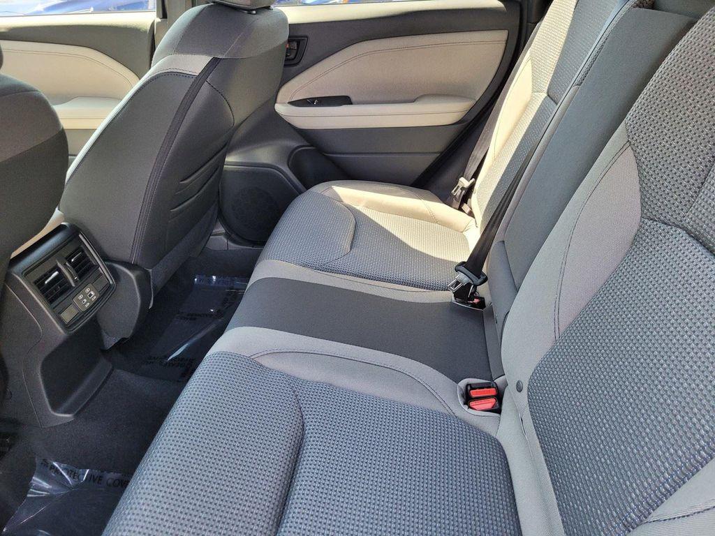 new 2025 Subaru Forester car, priced at $35,252