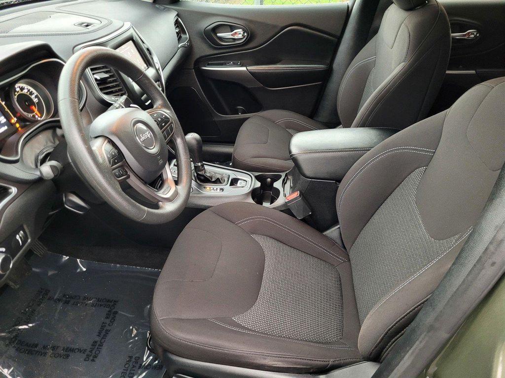 used 2020 Jeep Cherokee car, priced at $14,110