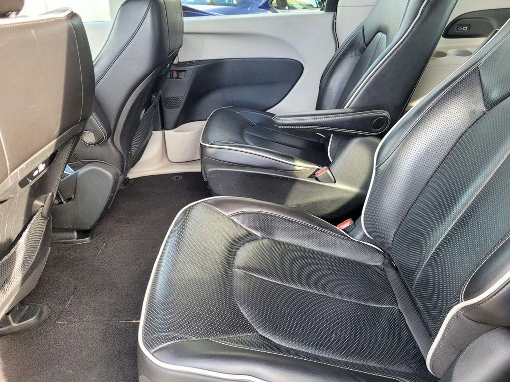 used 2023 Chrysler Pacifica Hybrid car, priced at $27,995