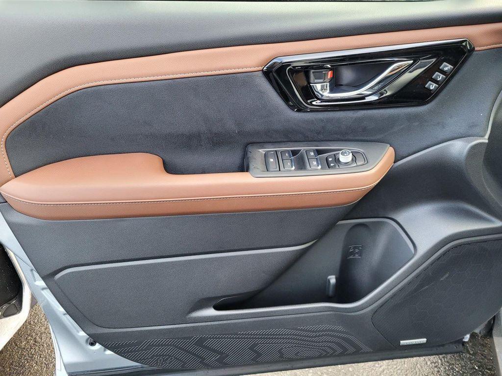 new 2026 Subaru Forester car, priced at $43,776