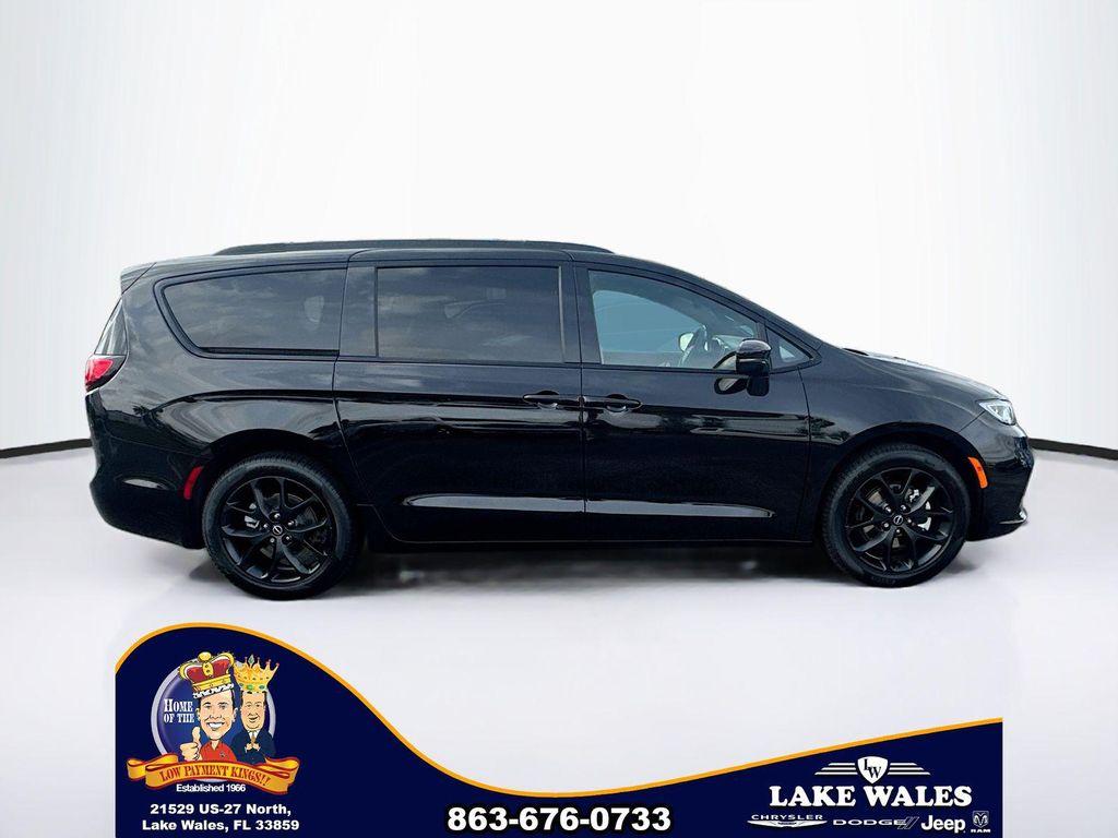 new 2026 Chrysler Pacifica car, priced at $49,395