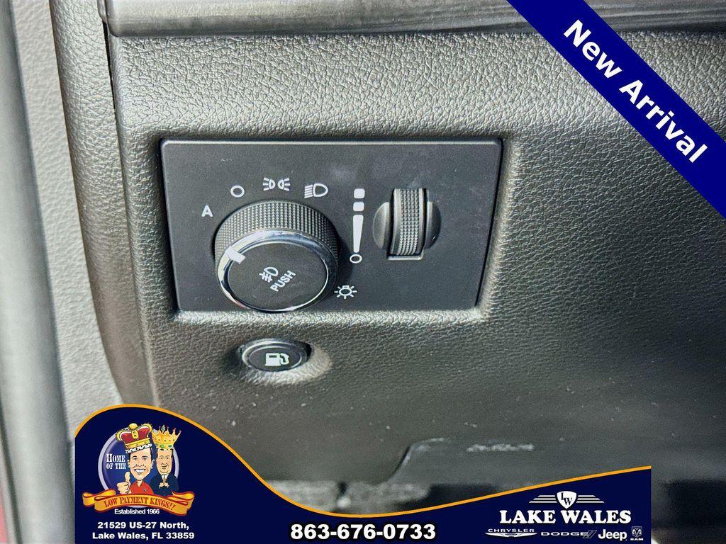 used 2021 Jeep Grand Cherokee car, priced at $21,988