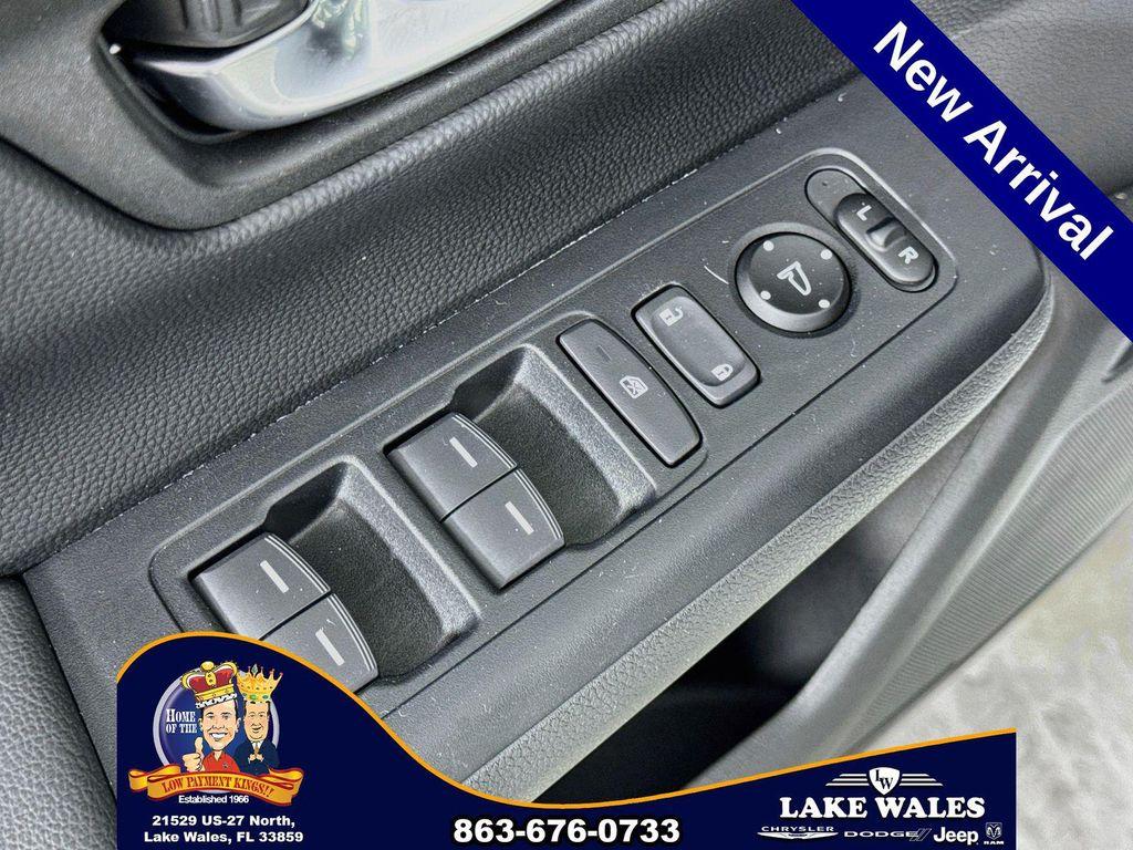 used 2024 Honda CR-V Hybrid car, priced at $34,006