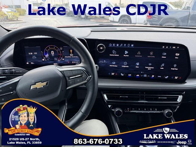 used 2025 Chevrolet Traverse car, priced at $35,616