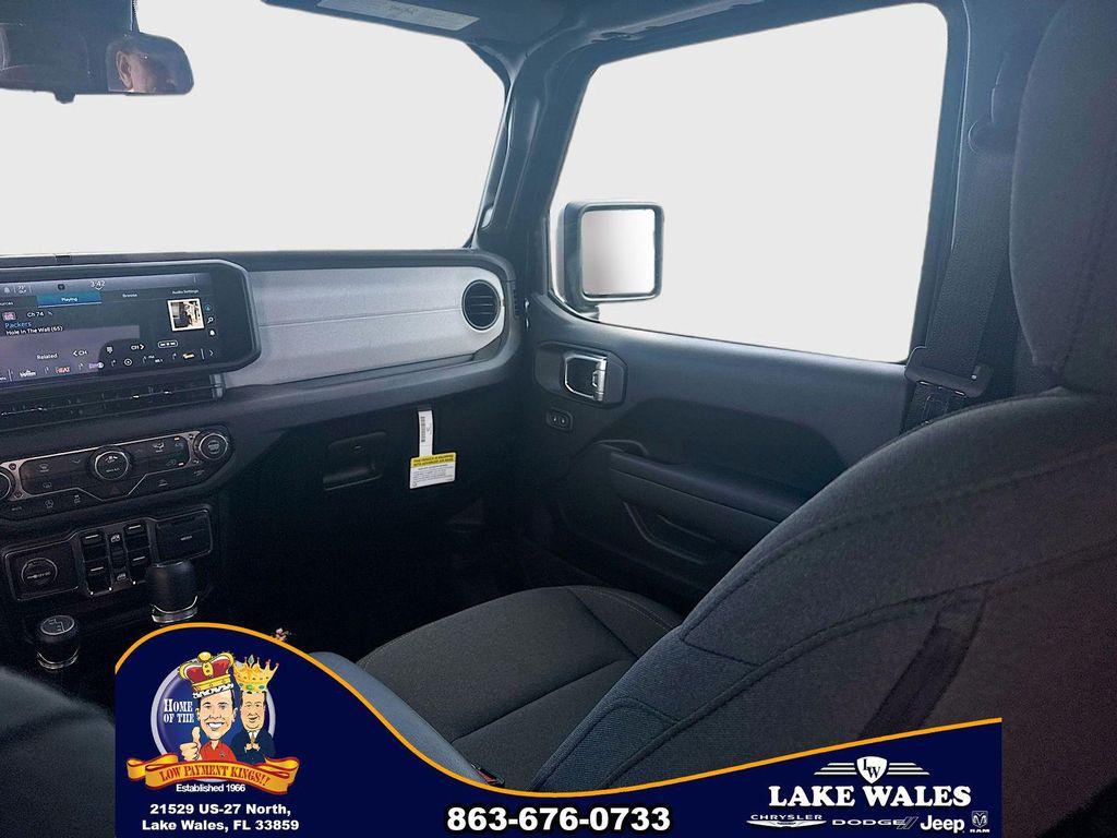 new 2026 Jeep Gladiator car, priced at $41,800