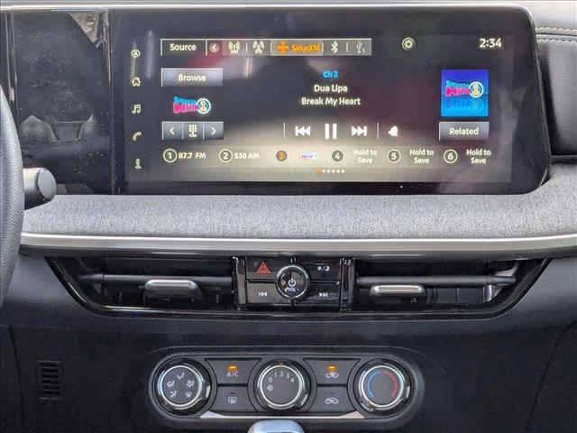 new 2025 Nissan Kicks car, priced at $25,541