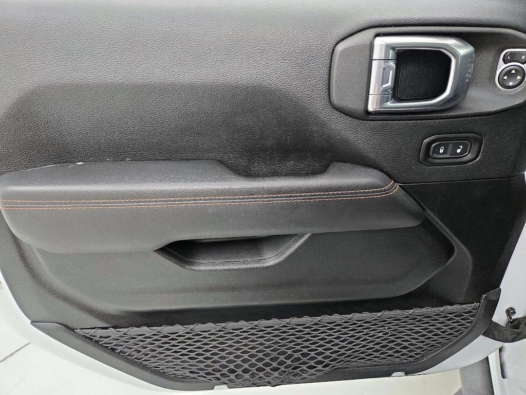 used 2021 Jeep Gladiator car, priced at $29,998