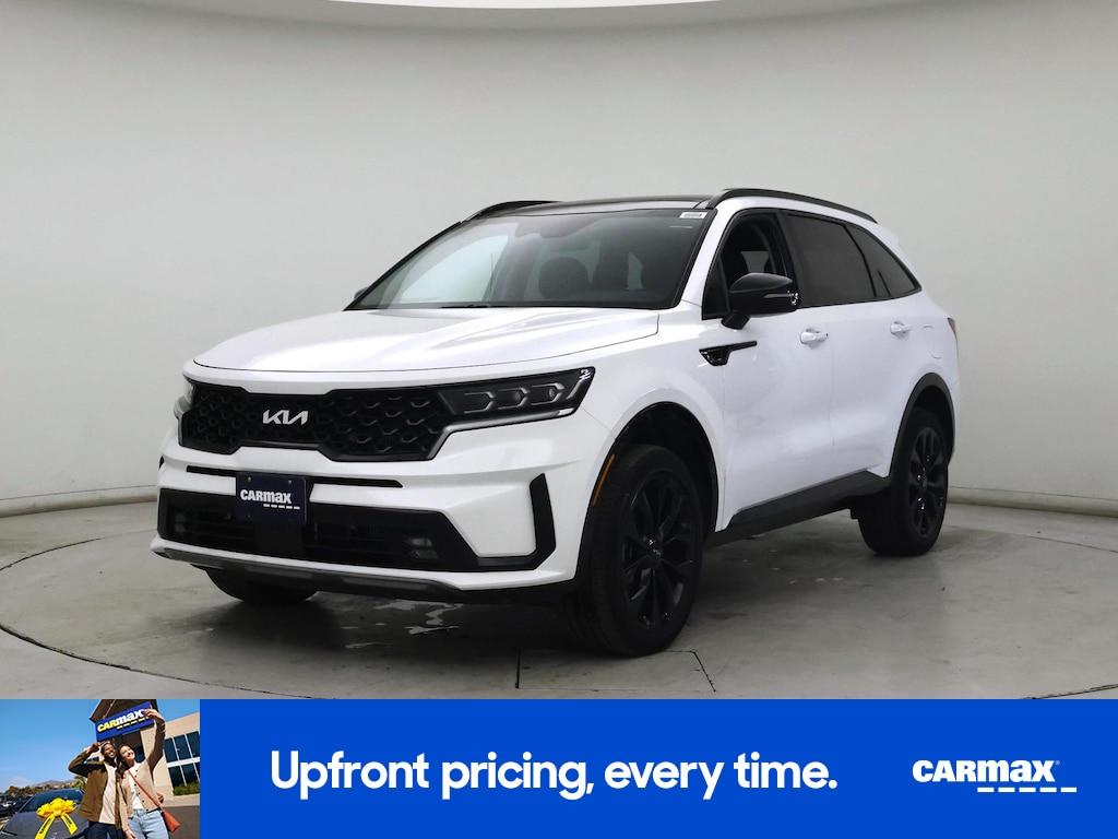 used 2023 Kia Sorento car, priced at $32,998