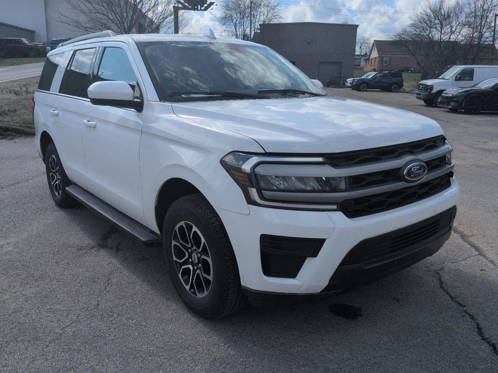 used 2024 Ford Expedition car, priced at $51,878