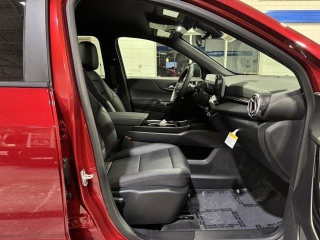 new 2026 Chevrolet Equinox car, priced at $33,940