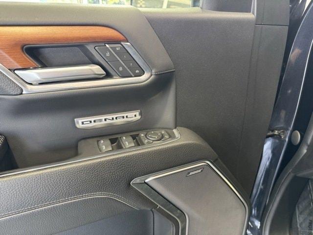 used 2022 GMC Sierra 1500 car, priced at $49,500