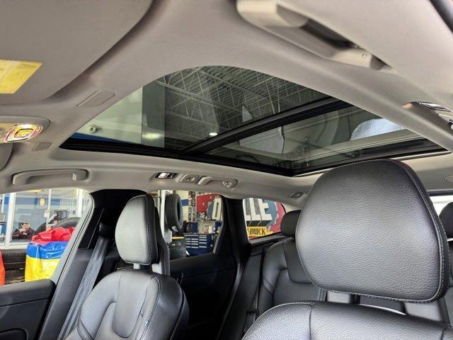 used 2018 Volvo XC60 car, priced at $18,500