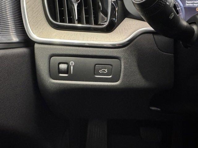 used 2018 Volvo XC60 car, priced at $18,500