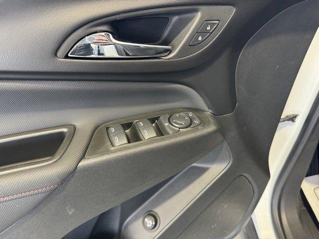 used 2022 Chevrolet Equinox car, priced at $24,000
