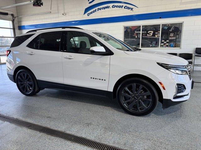 used 2022 Chevrolet Equinox car, priced at $24,000