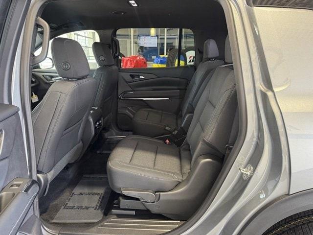 new 2026 Chevrolet Traverse car, priced at $42,695