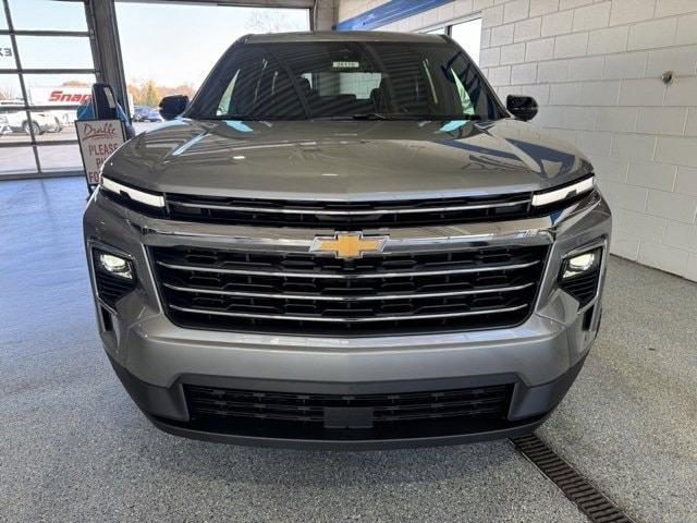 new 2026 Chevrolet Traverse car, priced at $42,695