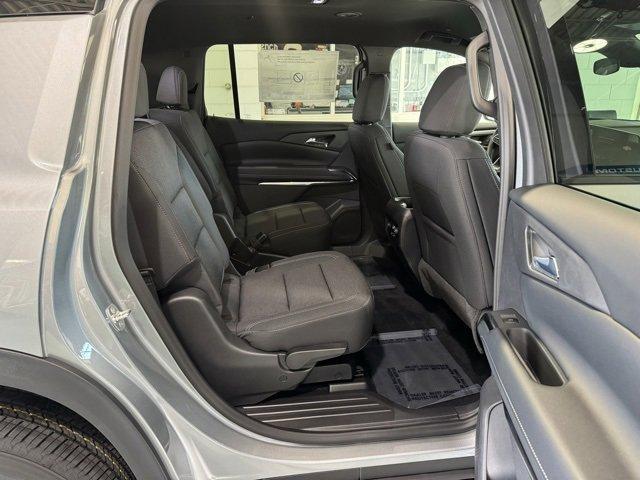 new 2026 Chevrolet Traverse car, priced at $42,695