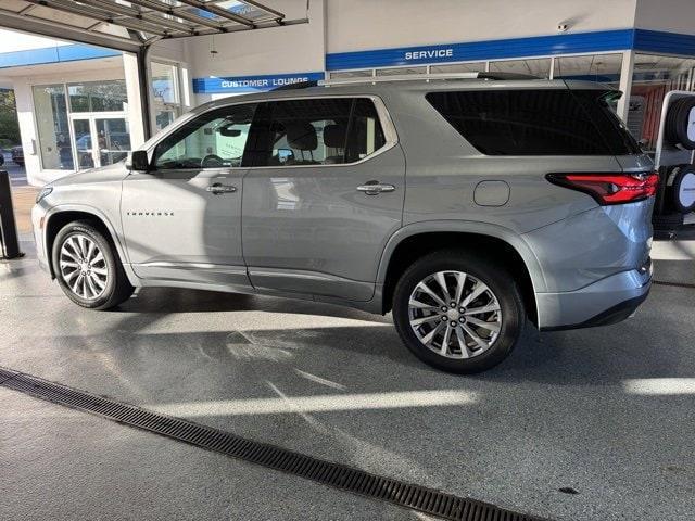 used 2023 Chevrolet Traverse car, priced at $33,000