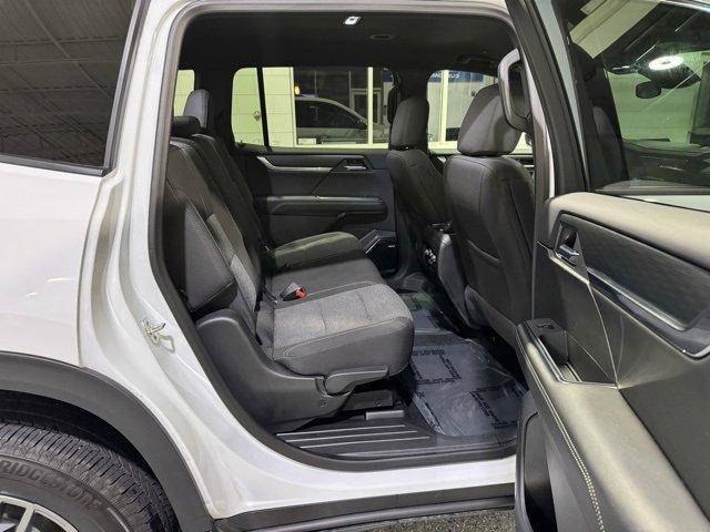 used 2025 GMC Acadia car, priced at $30,495