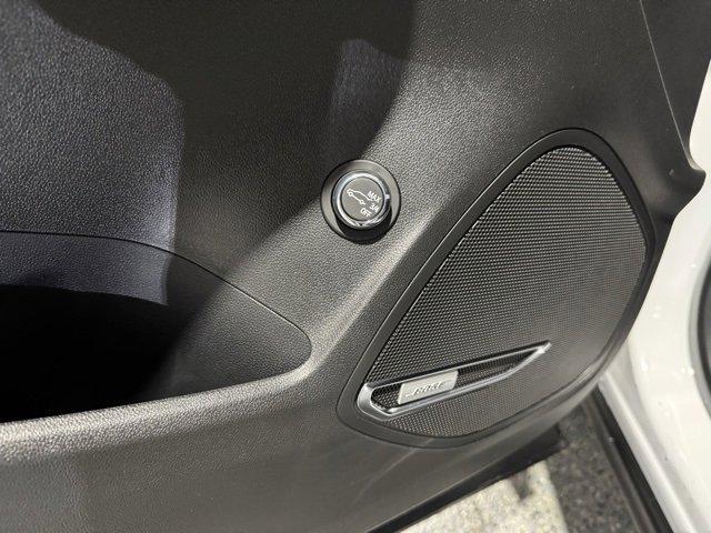 new 2025 Buick Envision car, priced at $37,700