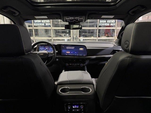 new 2026 Chevrolet Suburban car, priced at $86,680