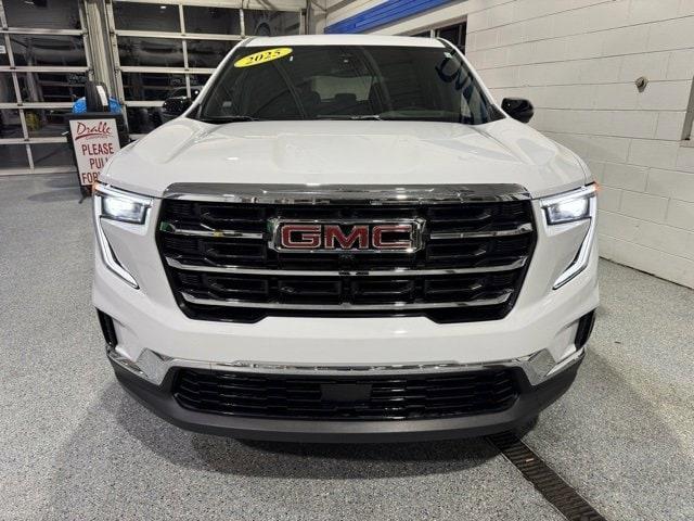 used 2025 GMC Acadia car, priced at $29,995