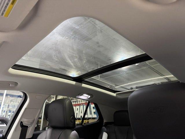 new 2025 Buick Envision car, priced at $43,735