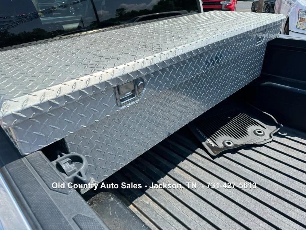 2020 Super White Toyota Tacoma