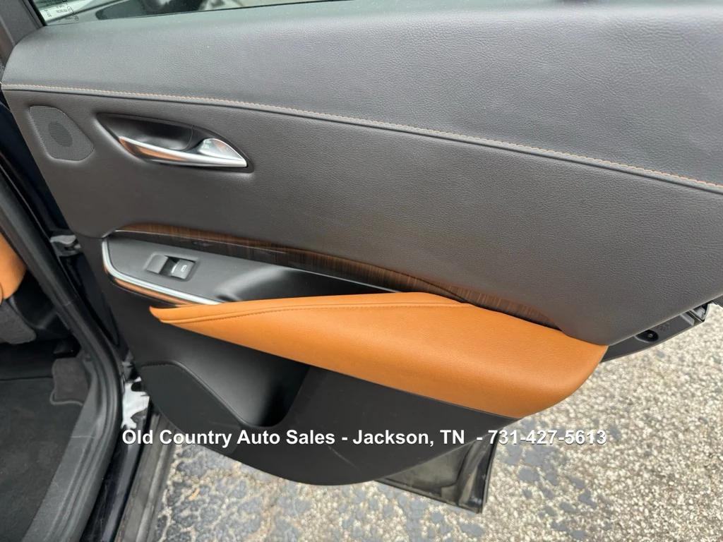 used 2020 Cadillac XT4 car, priced at $21,988