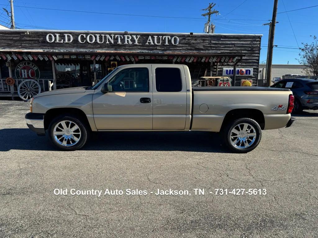 used 2005 Chevrolet Silverado 1500 car, priced at $24,998