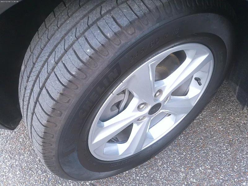 used 2023 Ford Edge car, priced at $20,898