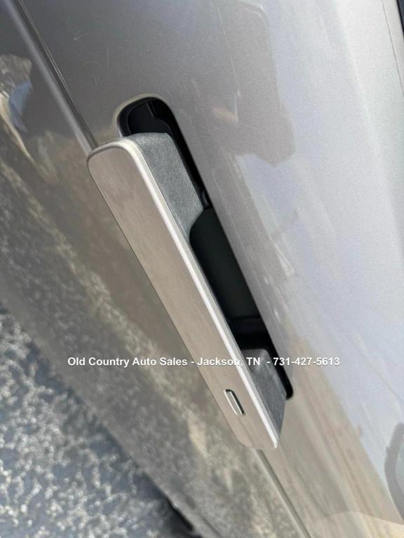 used 2021 Land Rover Range Rover Evoque car, priced at $25,988