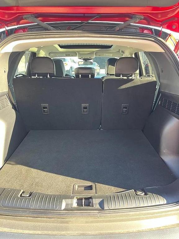 used 2022 Ford Escape car, priced at $21,911