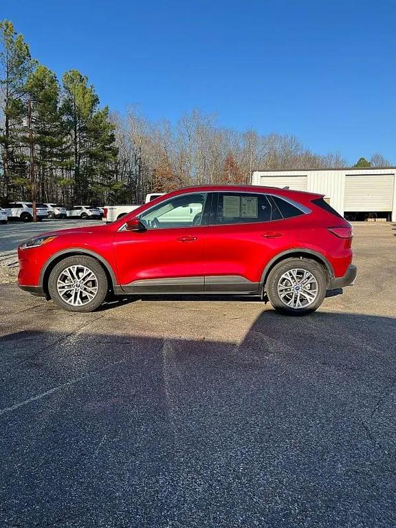 used 2022 Ford Escape car, priced at $21,911