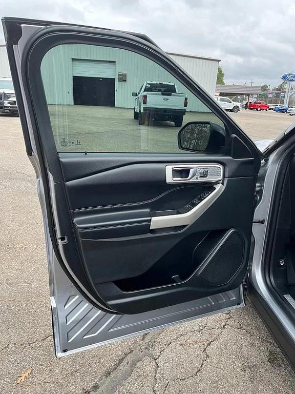 used 2021 Ford Explorer car, priced at $21,998