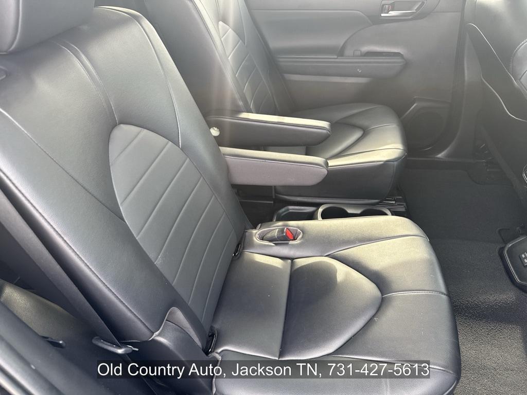 used 2023 Toyota Highlander car, priced at $37,483