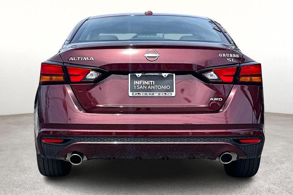 used 2025 Nissan Altima car, priced at $27,599