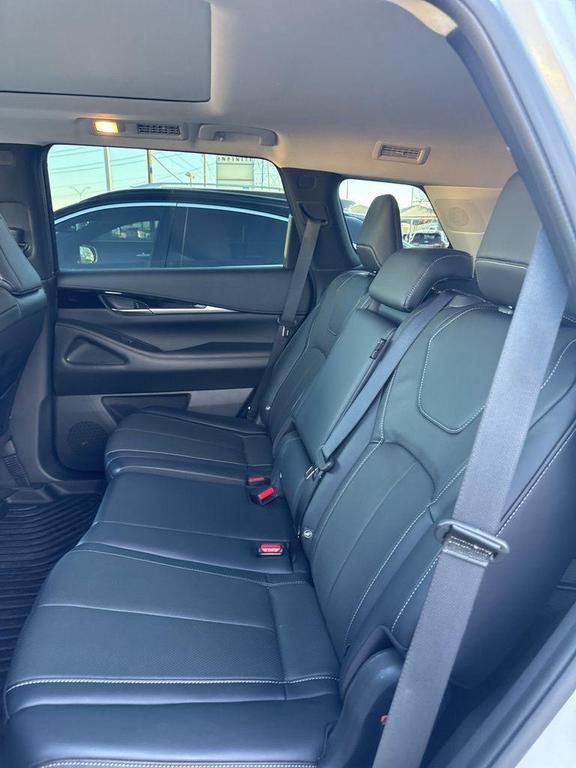 used 2023 INFINITI QX60 car, priced at $32,400