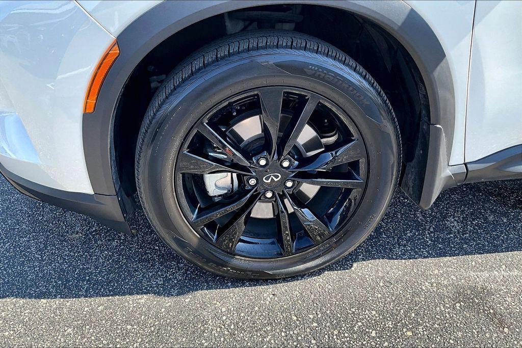 used 2025 INFINITI QX60 car, priced at $43,500