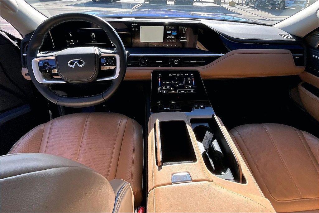 used 2025 INFINITI QX80 car, priced at $76,500