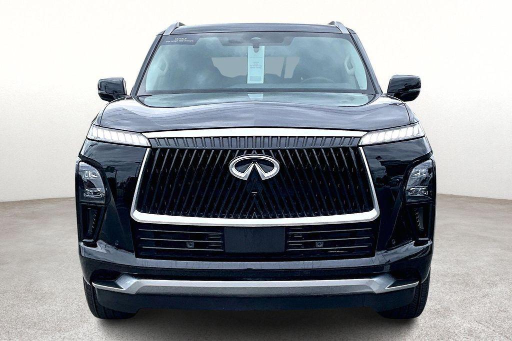 used 2025 INFINITI QX80 car, priced at $70,500