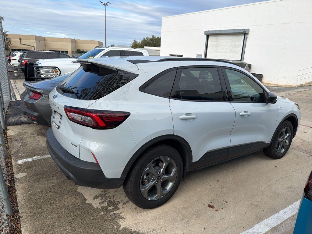 used 2025 Ford Escape car, priced at $21,900